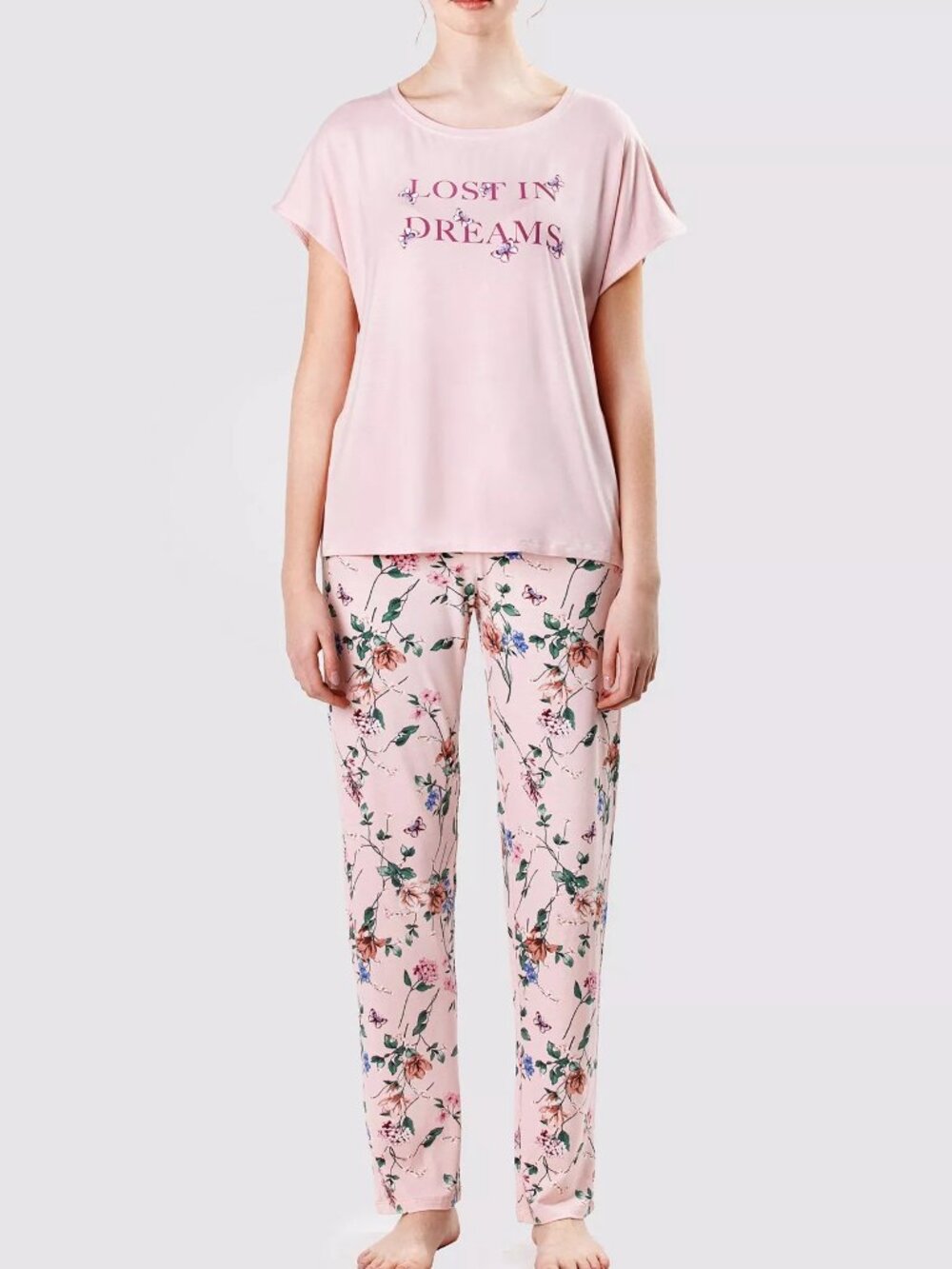 #2440 MOOD Pajamas Women's Ultra Soft Lost in Dreams Pajama Set